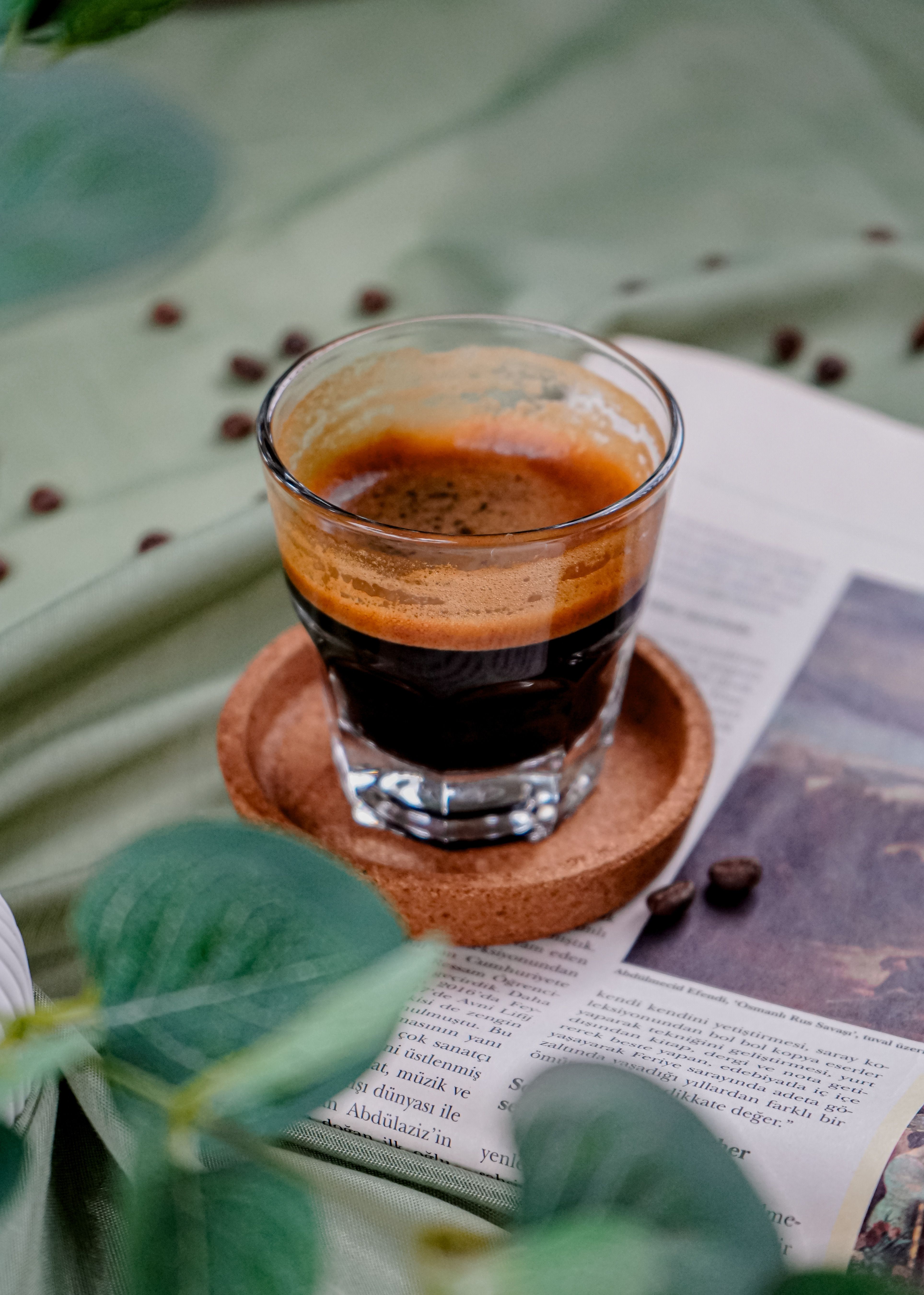 Cosecha de cerezas de café en Colombia